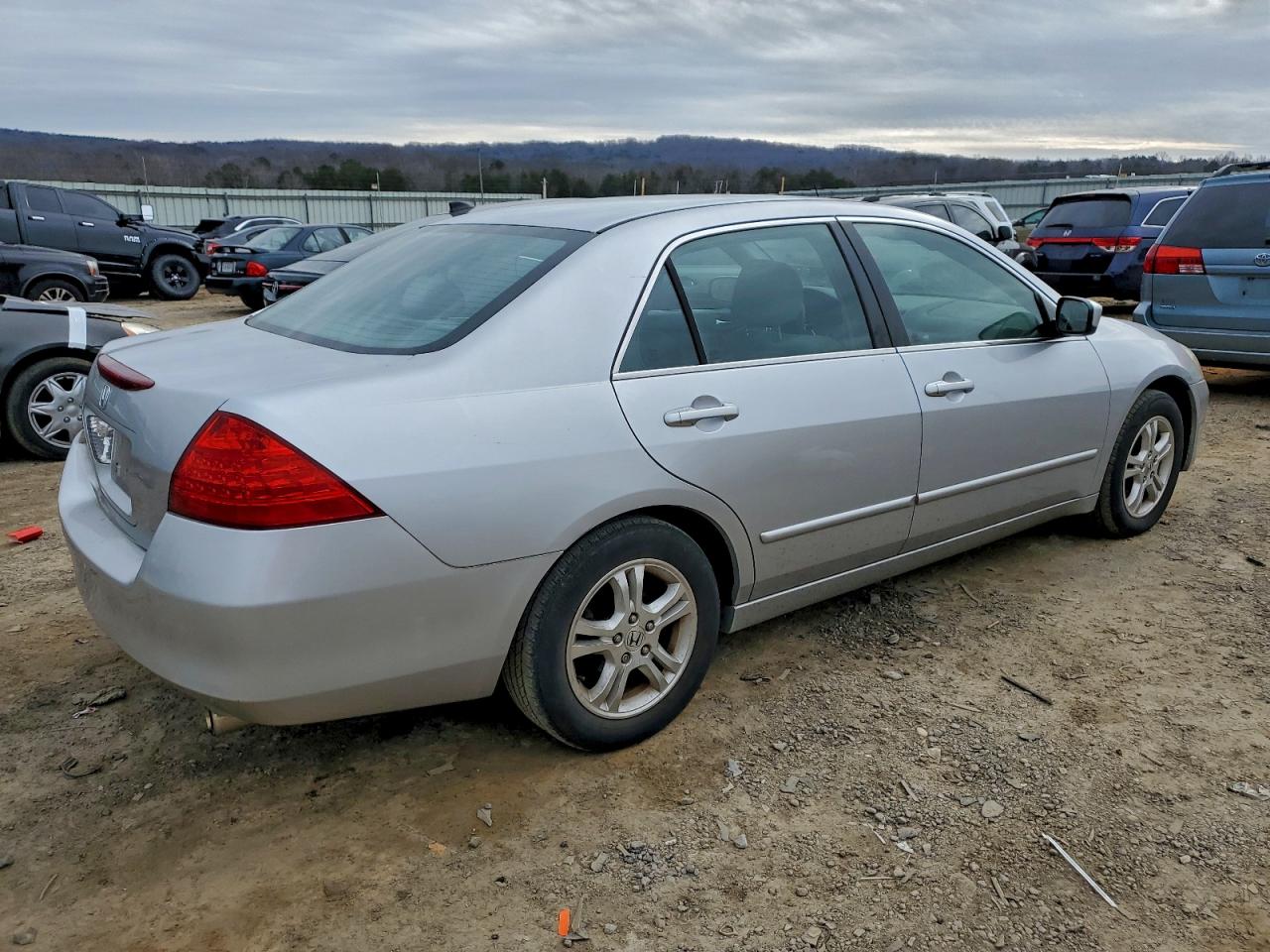 2007 HONDA ACCORD SE photo 3