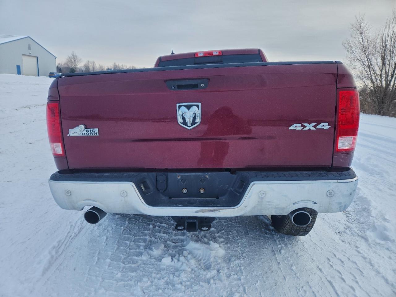 2016 RAM 1500 SLT photo 6