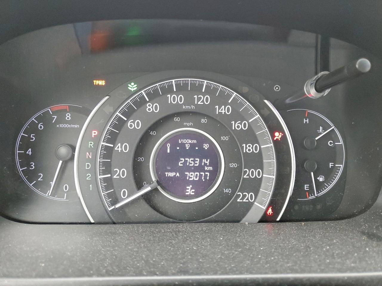 2013 HONDA CR-V LX photo 17