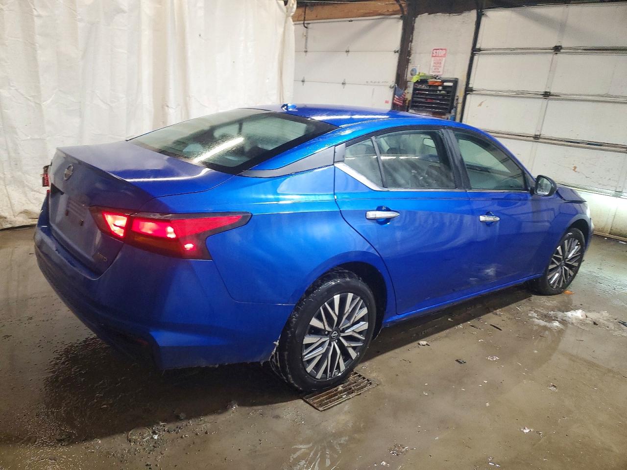 2025 NISSAN ALTIMA SV photo 5