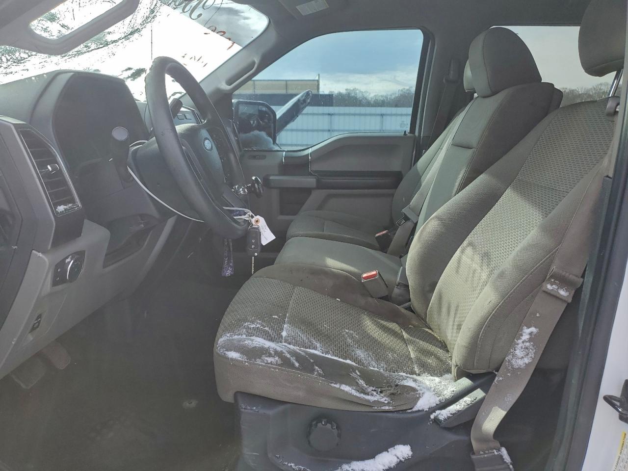 2017 FORD F150 SUPERCREW photo 19