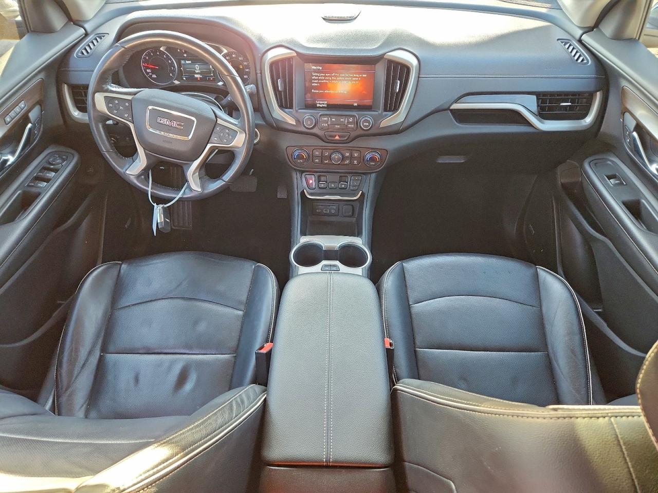 2018 GMC TERRAIN DENALI photo 8