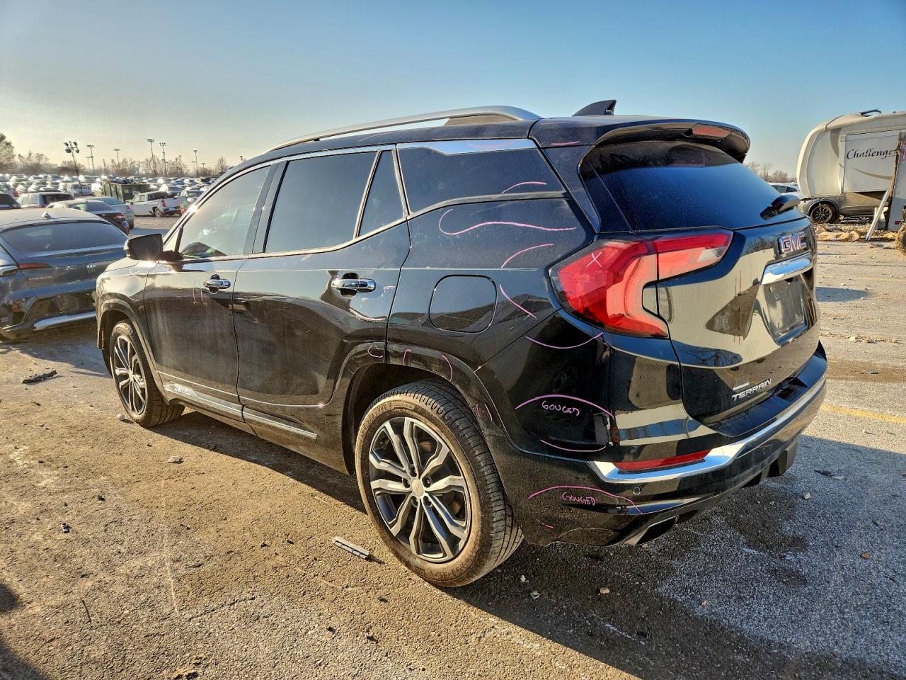 2018 GMC TERRAIN DENALI photo 2