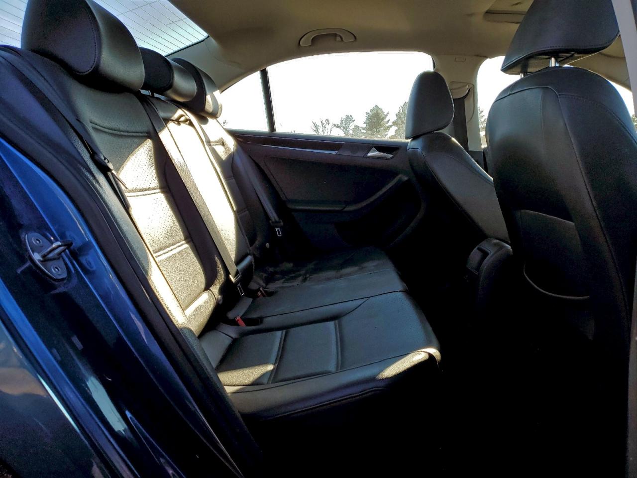 2017 VOLKSWAGEN JETTA SEL photo 10