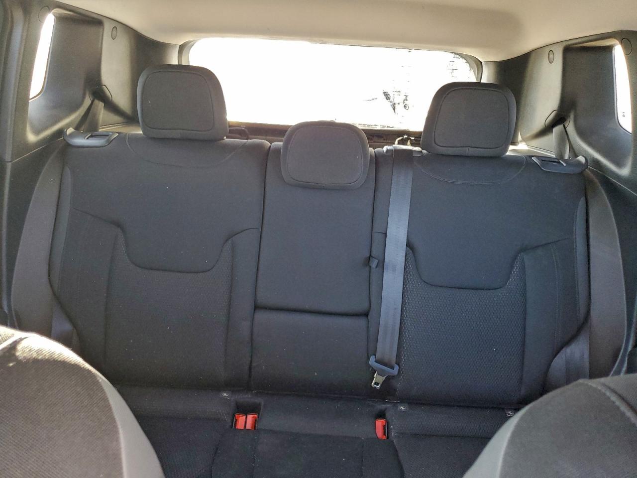 2020 JEEP RENEGADE LATITUDE photo 10