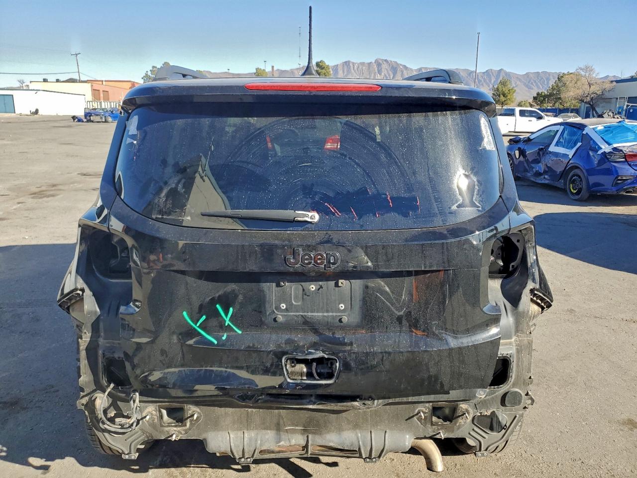2020 JEEP RENEGADE LATITUDE photo 6