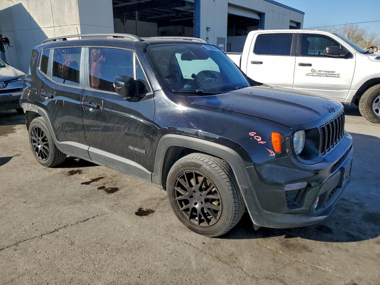 2020 JEEP RENEGADE LATITUDE photo 4