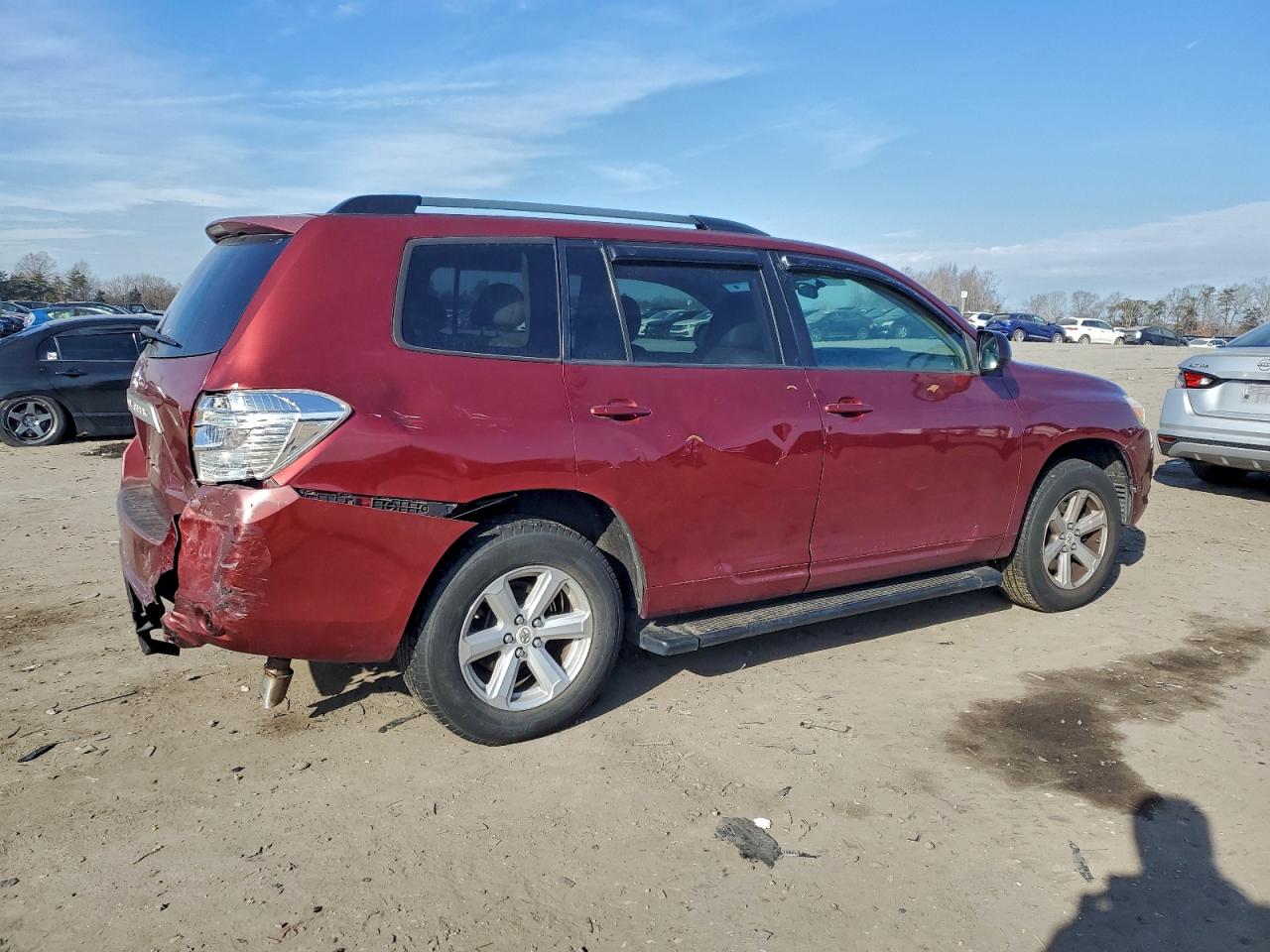 2010 TOYOTA HIGHLANDER SE photo 3