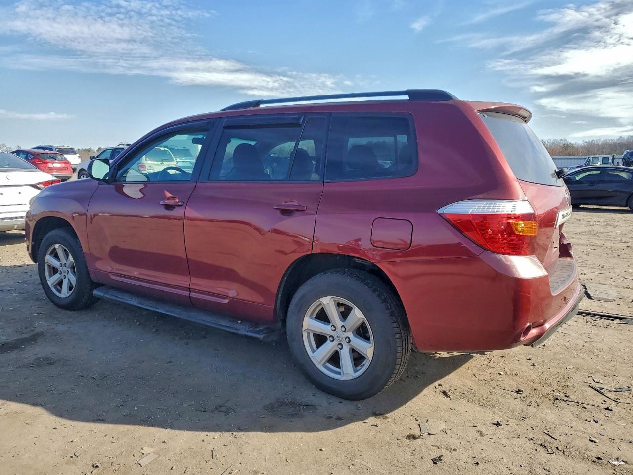 2010 TOYOTA HIGHLANDER SE photo 2