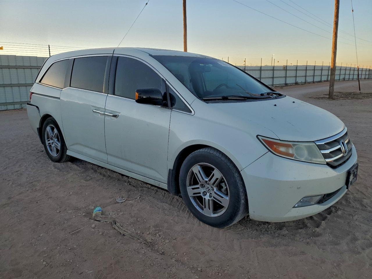 2012 HONDA ODYSSEY TOURING photo 13