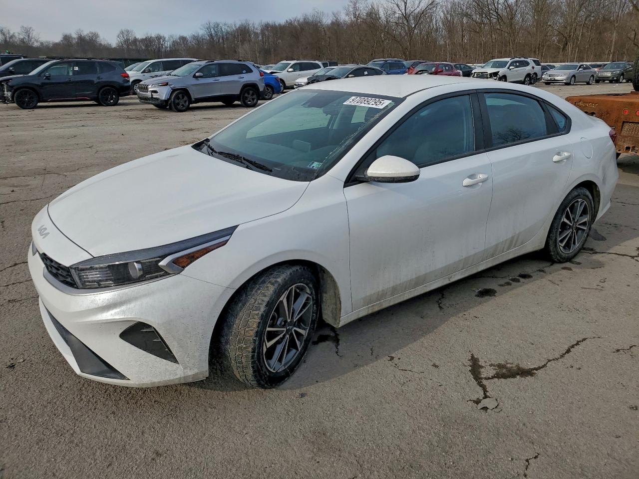 2023 KIA FORTE