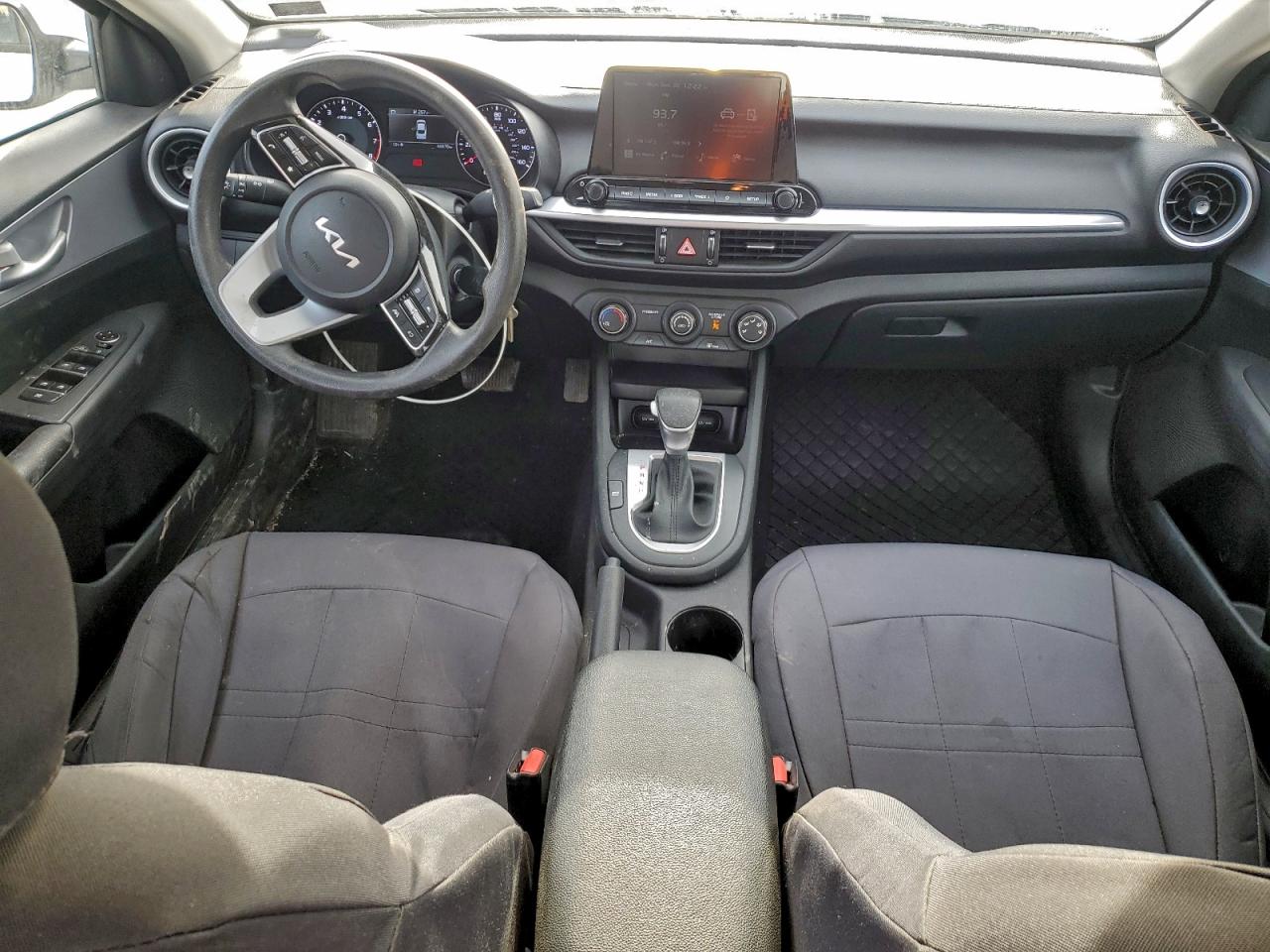 2023 KIA FORTE LX photo 22