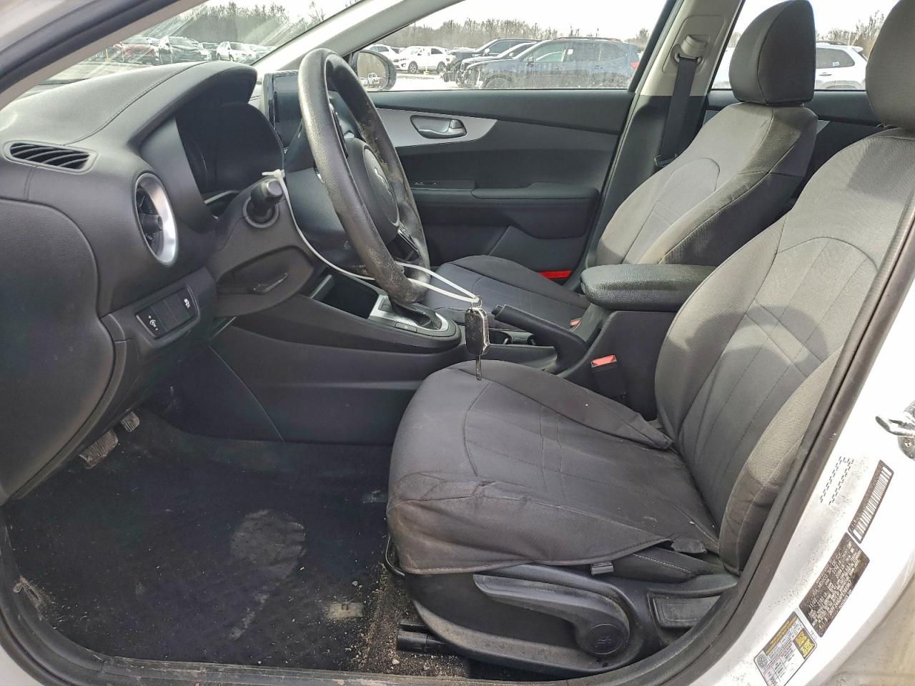 2023 KIA FORTE LX photo 19
