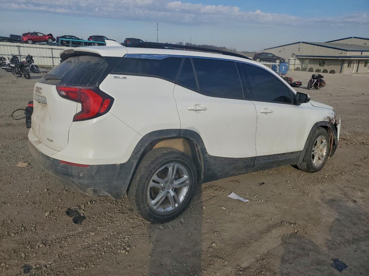2018 GMC TERRAIN SLE photo 7