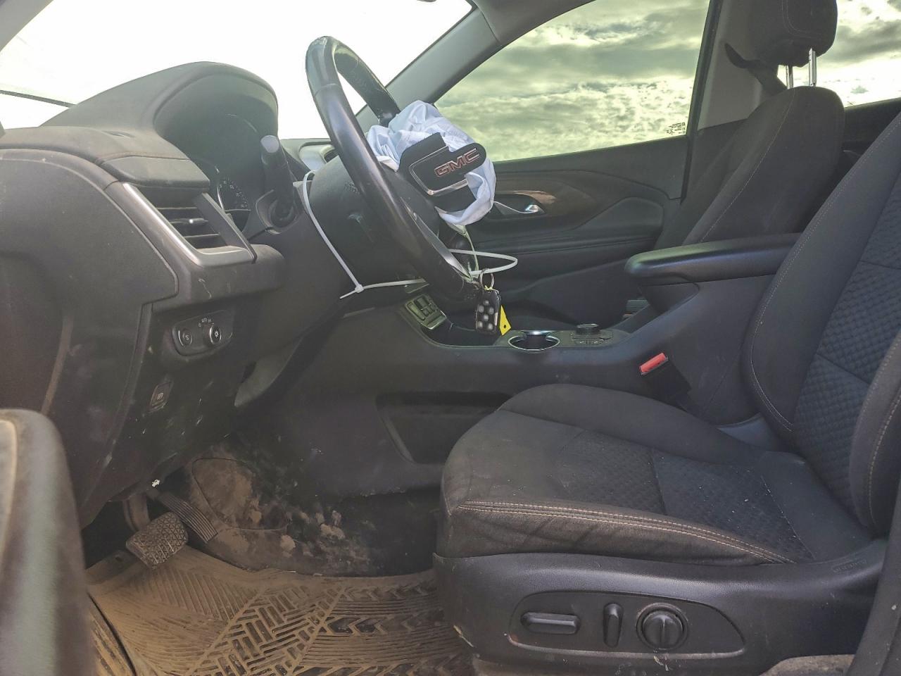 2018 GMC TERRAIN SLE photo 19