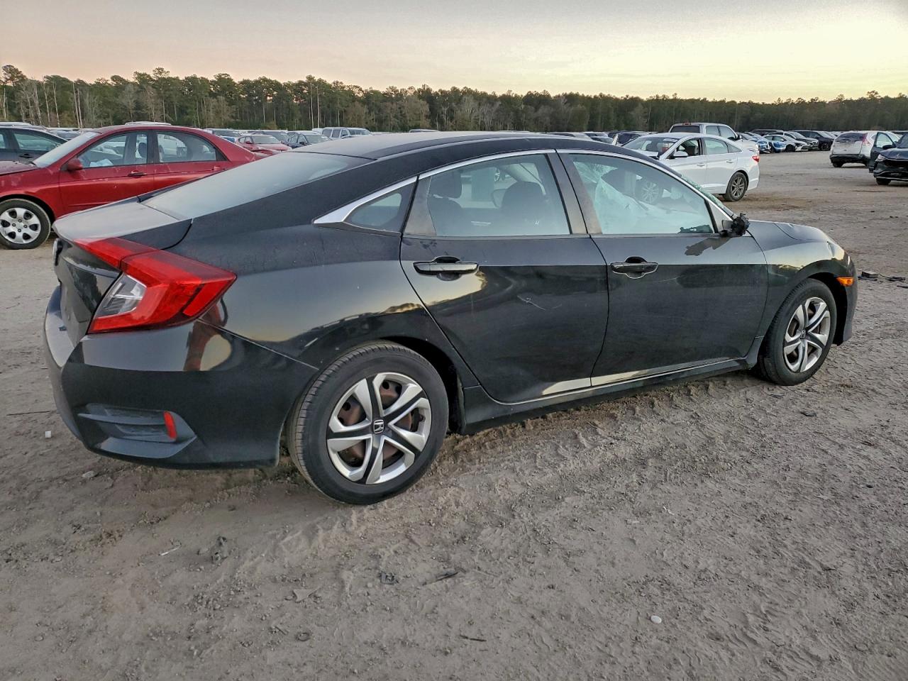 2016 HONDA CIVIC LX photo 7