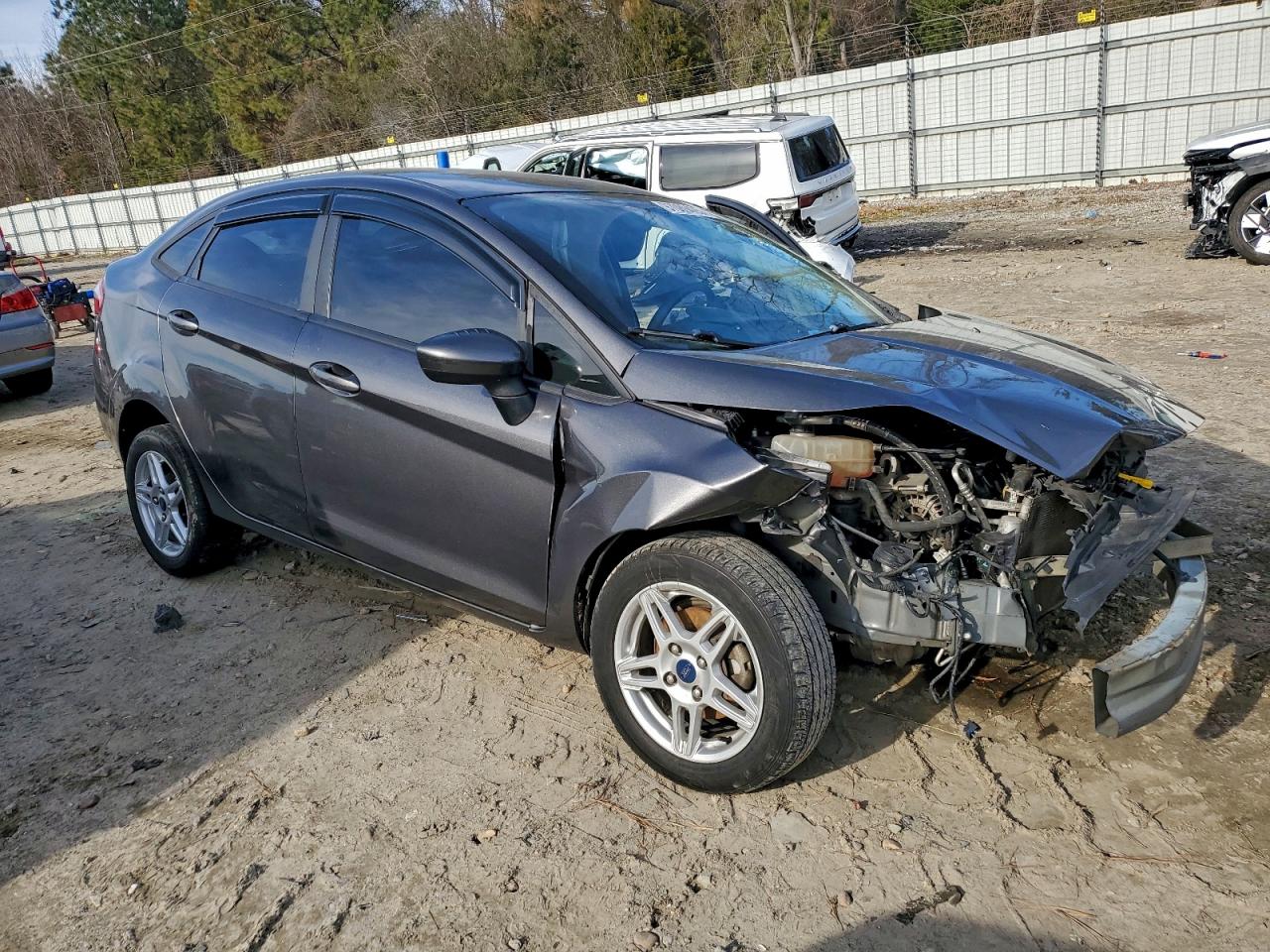 2019 FORD FIESTA SE photo 7