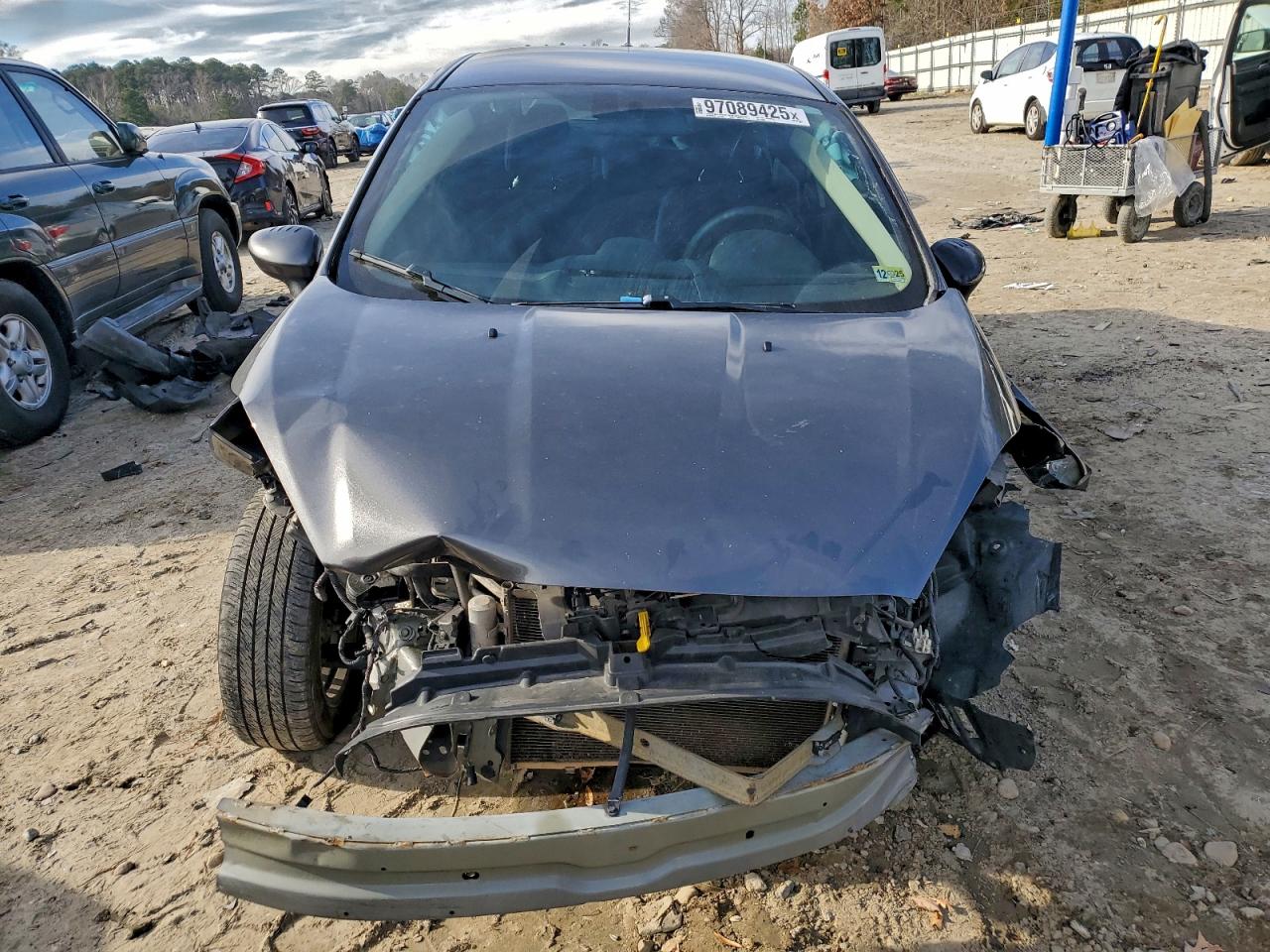 2019 FORD FIESTA SE photo 9