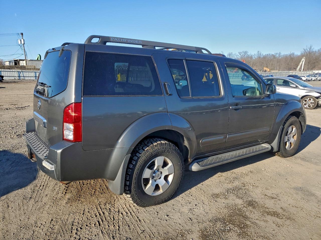 2007 NISSAN PATHFINDER LE photo 5