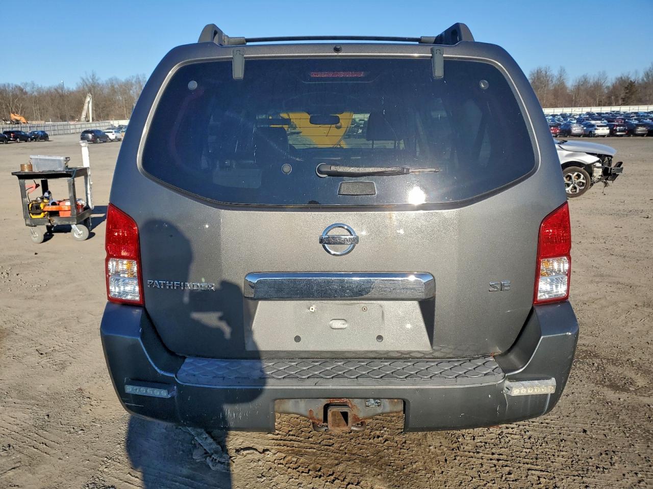 2007 NISSAN PATHFINDER LE photo 11