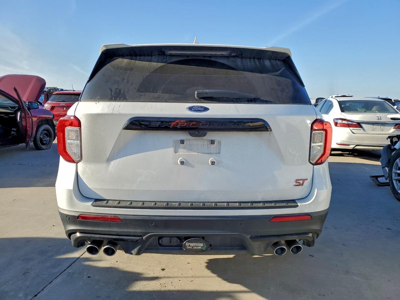 2023 FORD EXPLORER ST photo 6