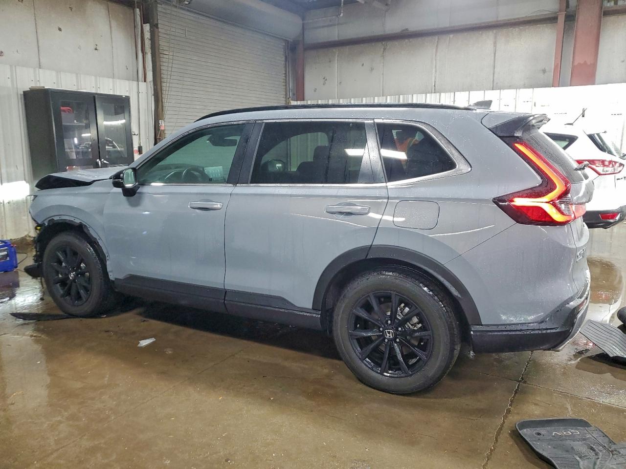 2025 HONDA CR-V SPORT-L photo 2