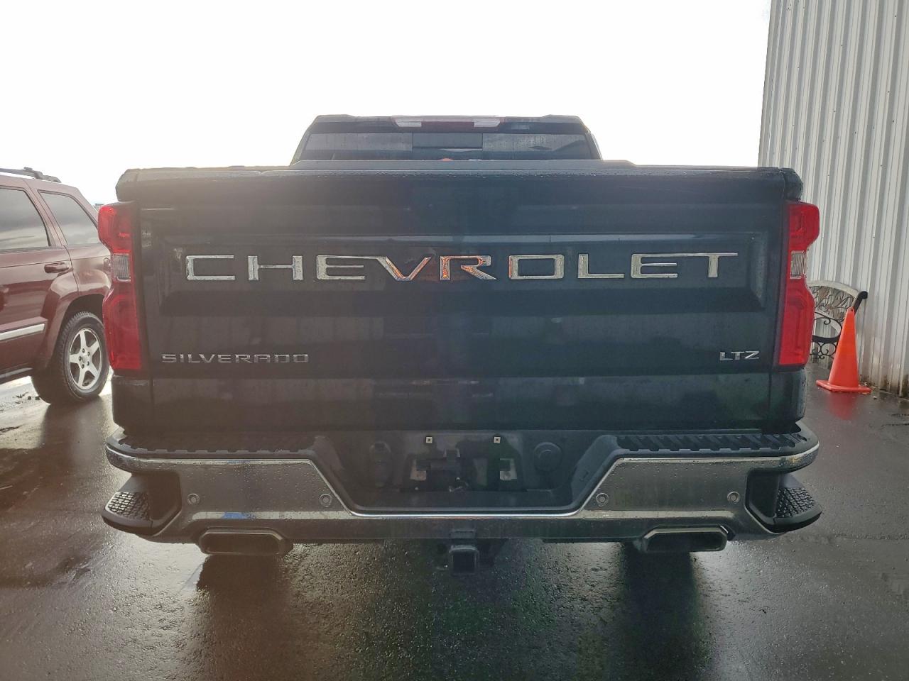 2021 CHEVROLET SILVERADO K1500 LTZ photo 11
