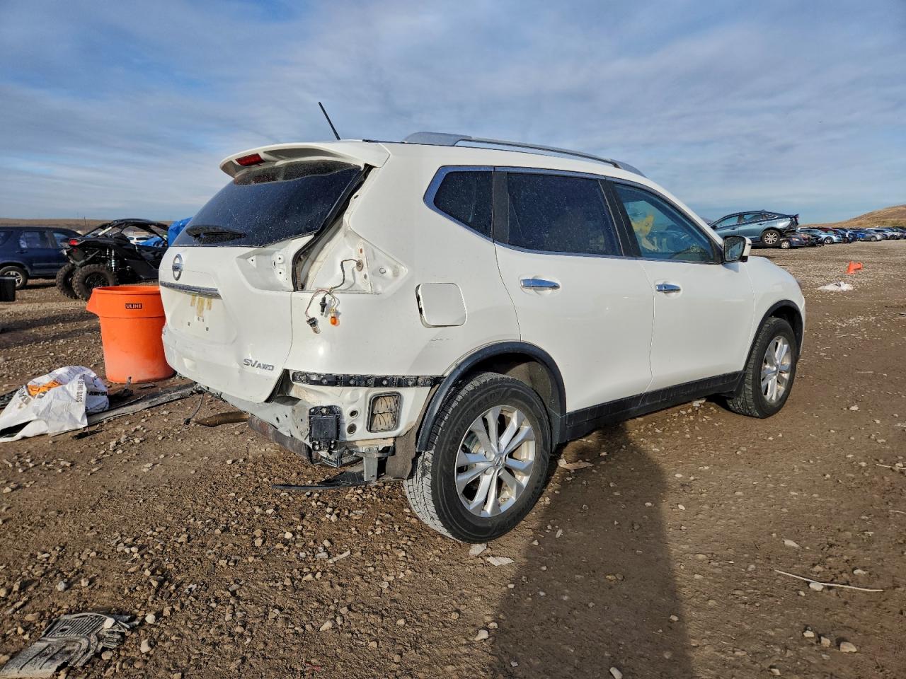 2016 NISSAN ROGUE photo 5