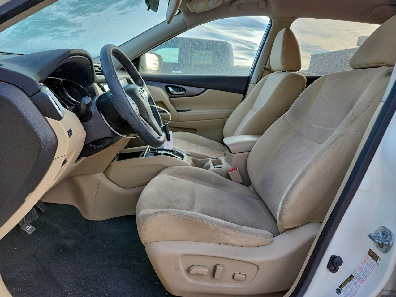2016 NISSAN ROGUE photo 13