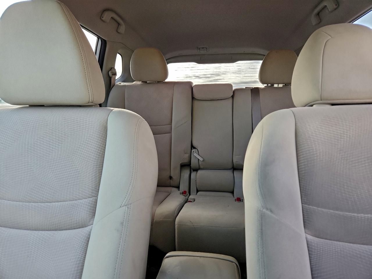 2016 NISSAN ROGUE photo 19