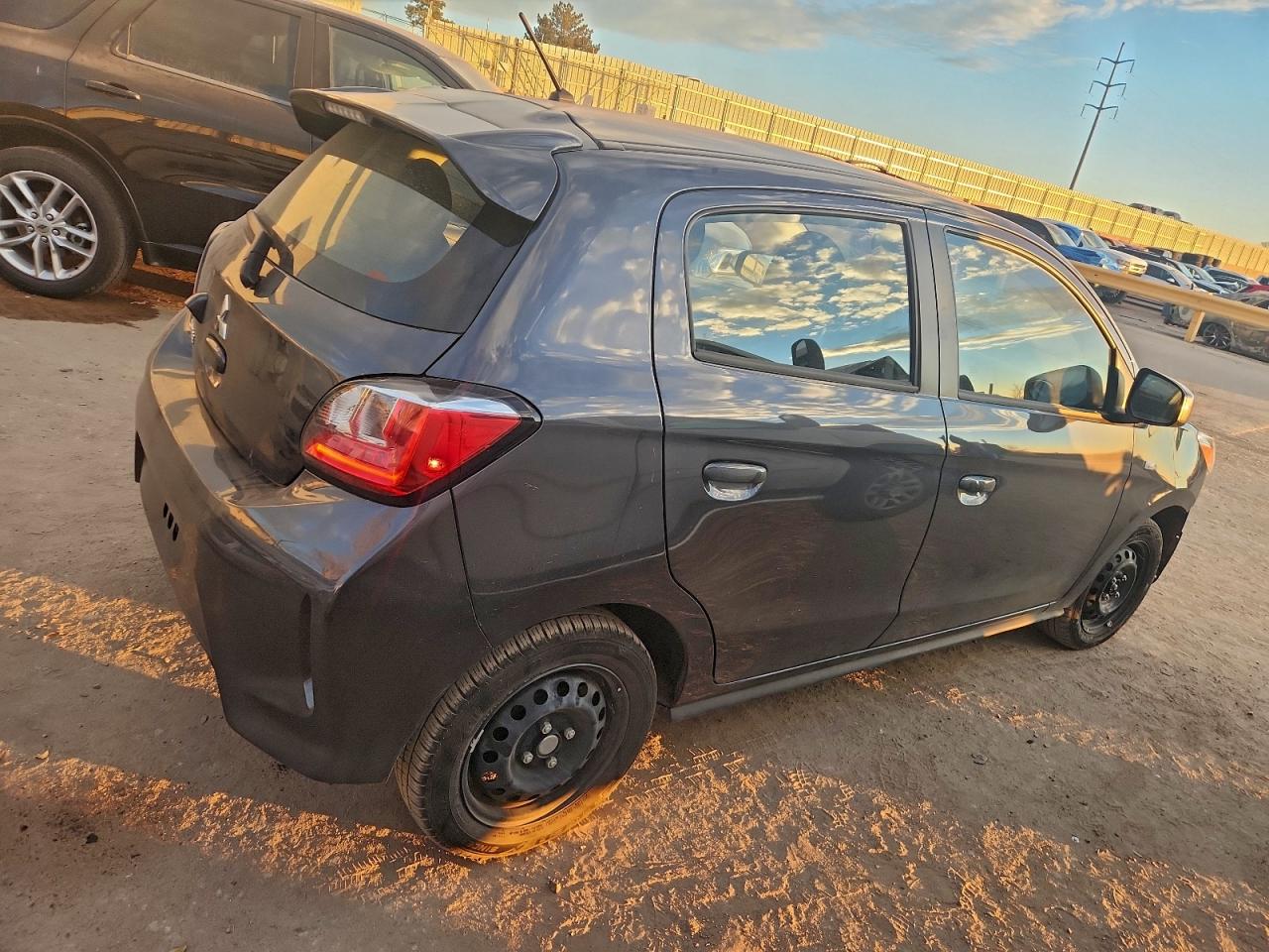 2024 MITSUBISHI MIRAGE ES photo 7