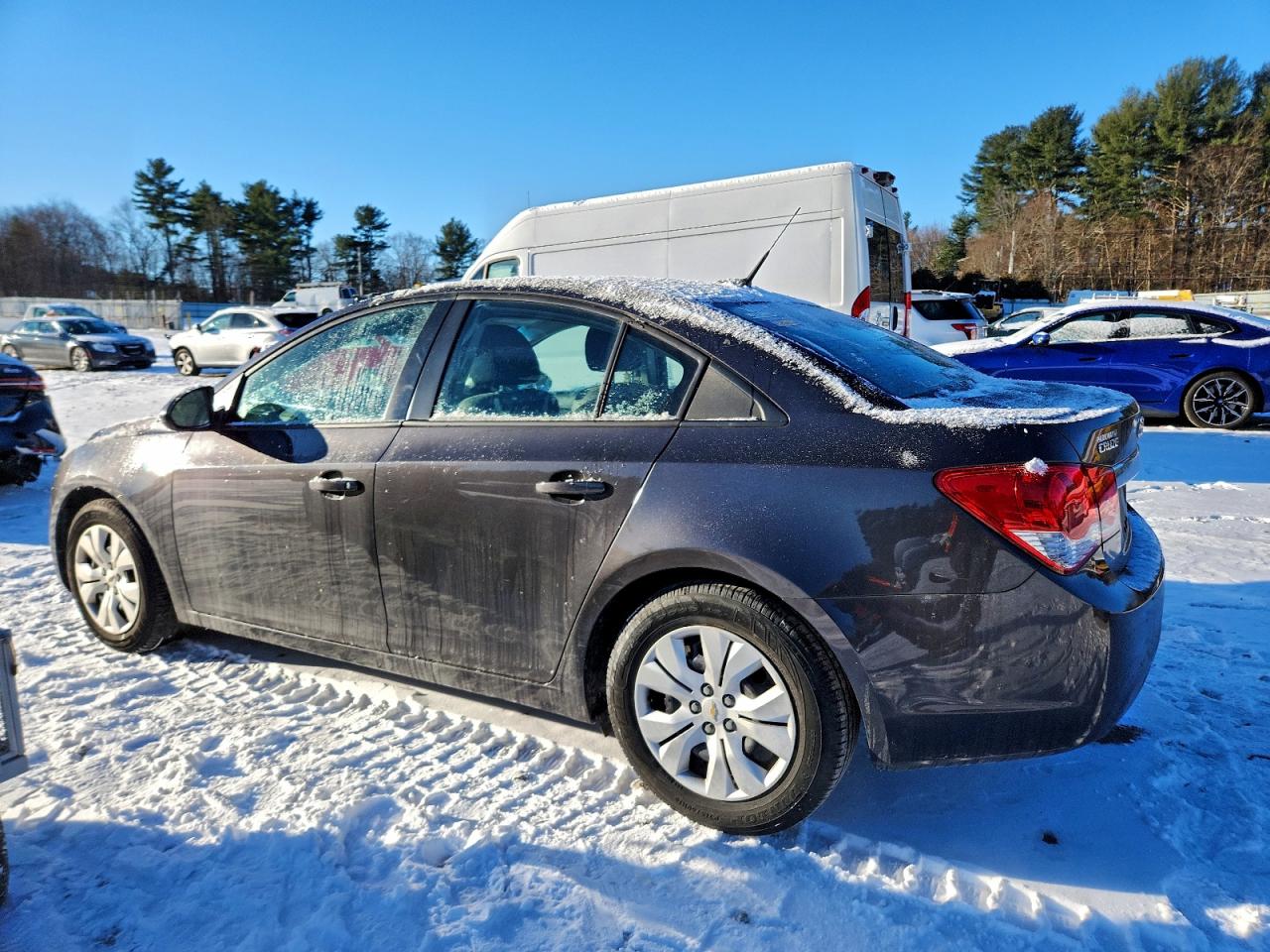 2014 CHEVROLET CRUZE LS photo 2