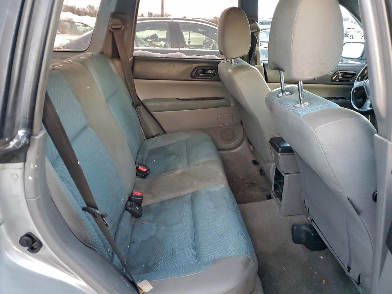 2005 SUBARU FORESTER 2.5X photo 19