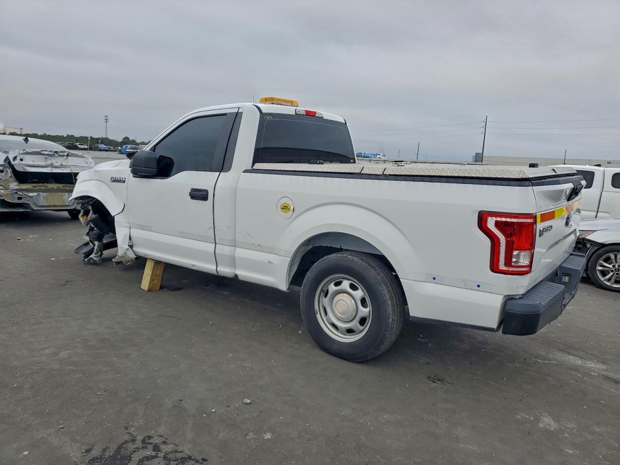 2015 FORD F150 photo 4