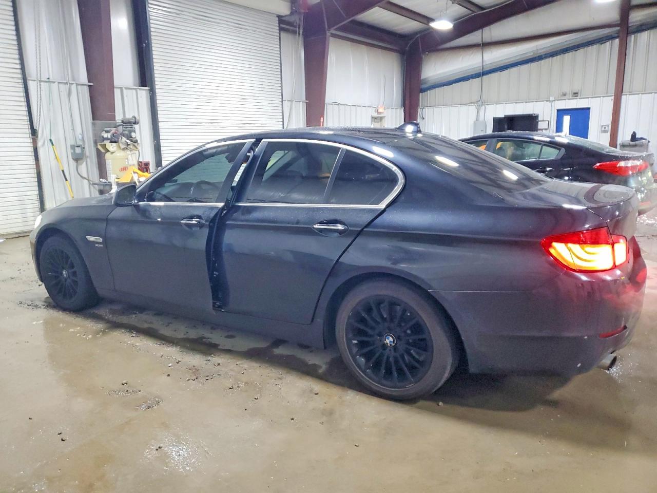 2012 BMW 535 XI photo 3