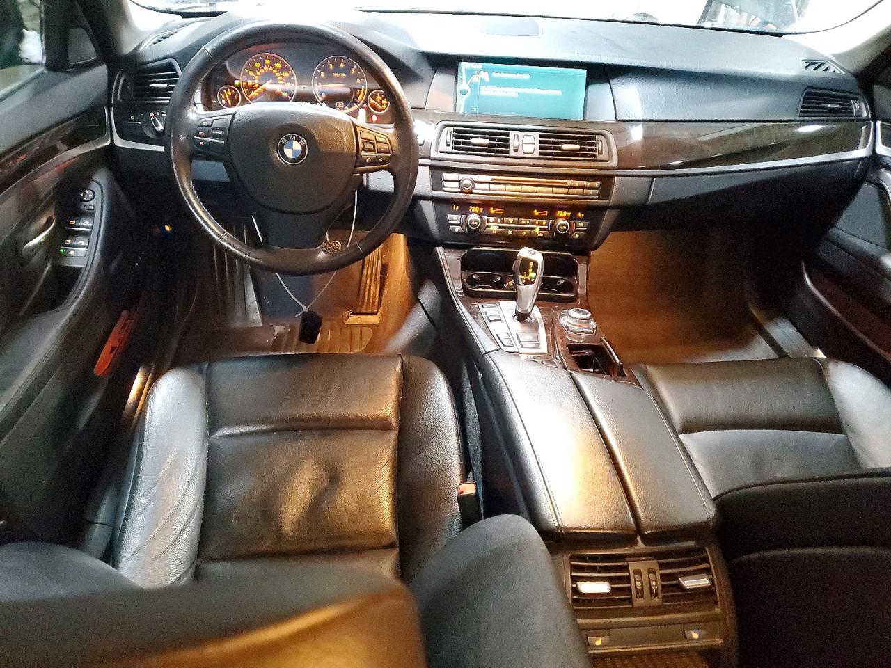 2012 BMW 535 XI photo 15