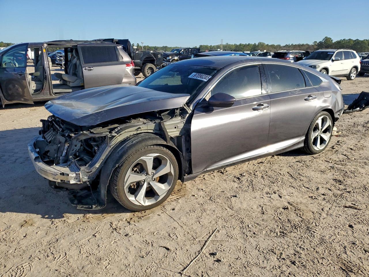 2018 HONDA ACCORD