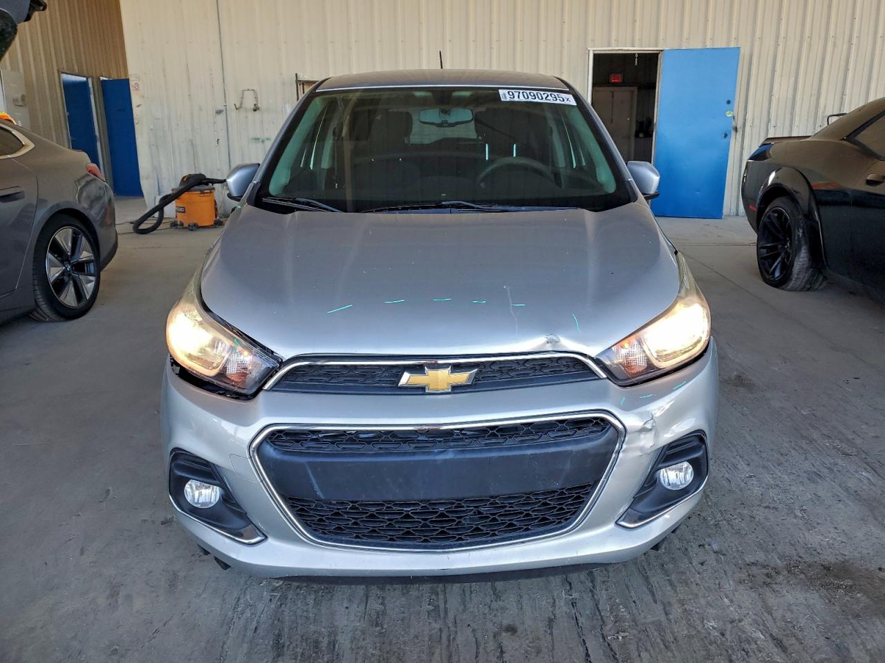 2017 CHEVROLET SPARK 1LT photo 5