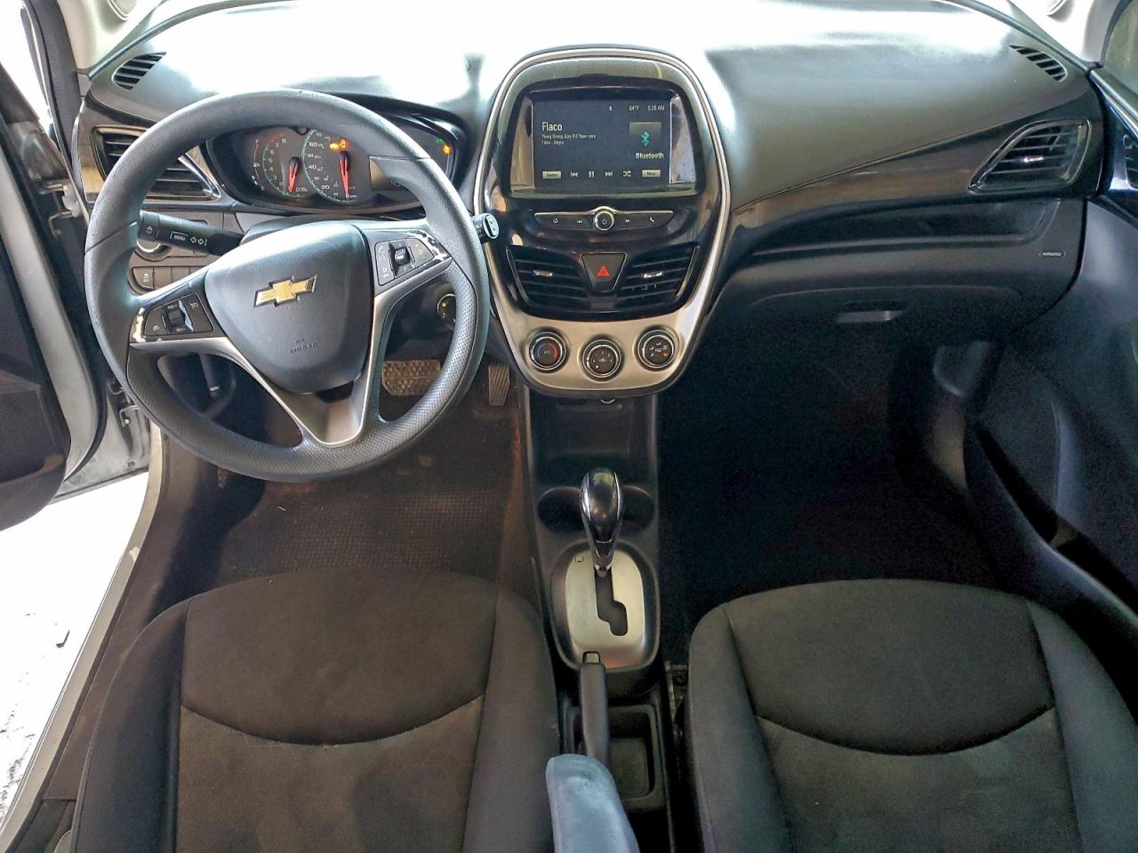 2017 CHEVROLET SPARK 1LT photo 8