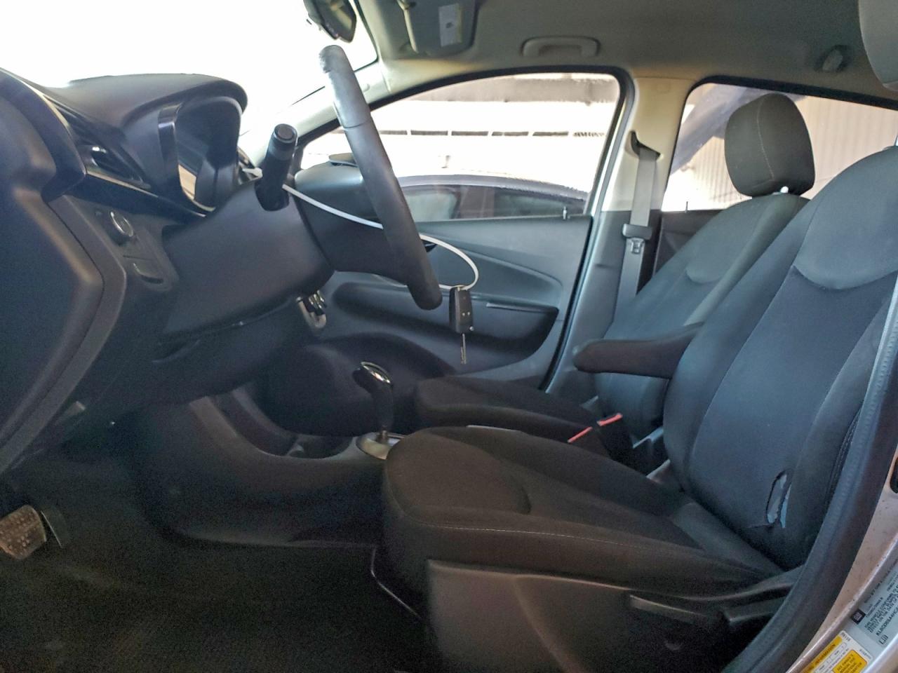 2017 CHEVROLET SPARK 1LT photo 7