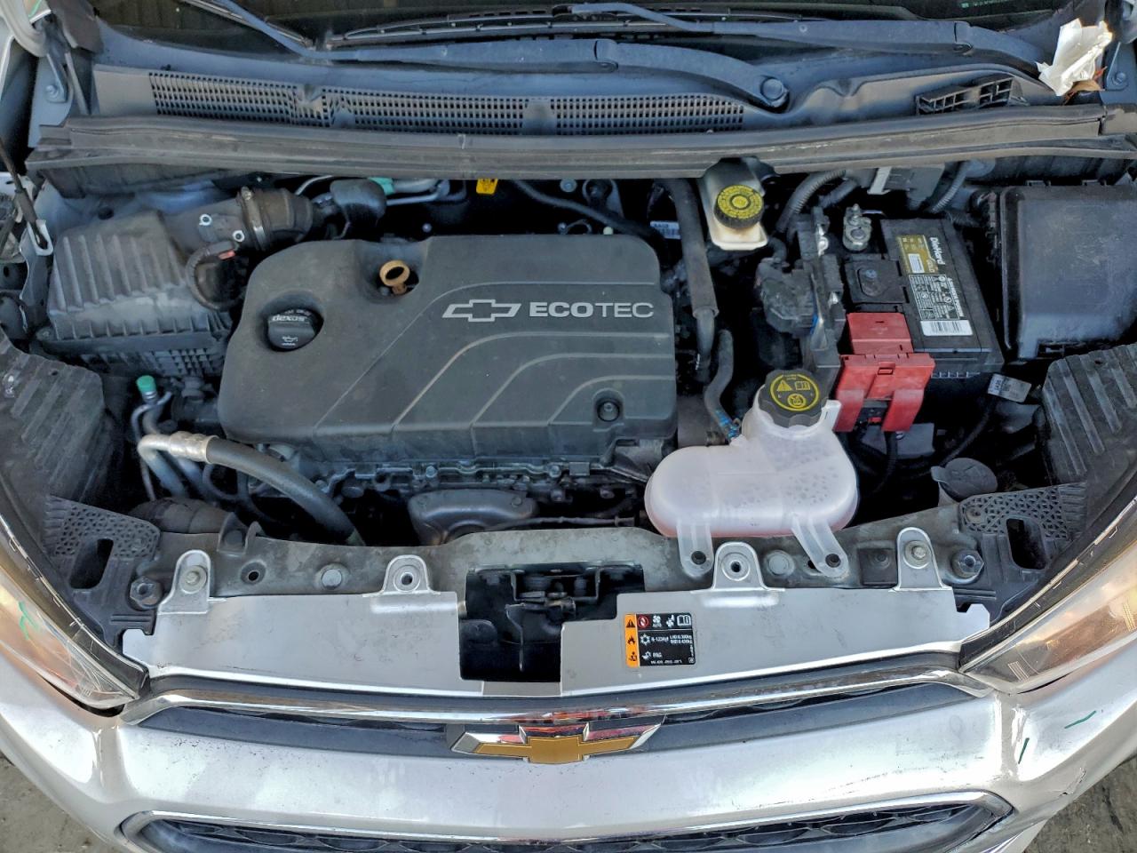2017 CHEVROLET SPARK 1LT photo 11
