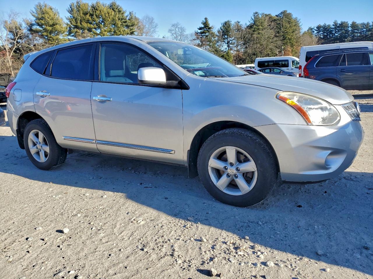 2013 NISSAN ROGUE S photo 7