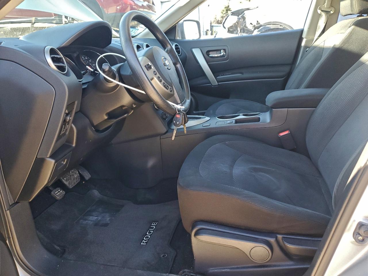 2013 NISSAN ROGUE S photo 13