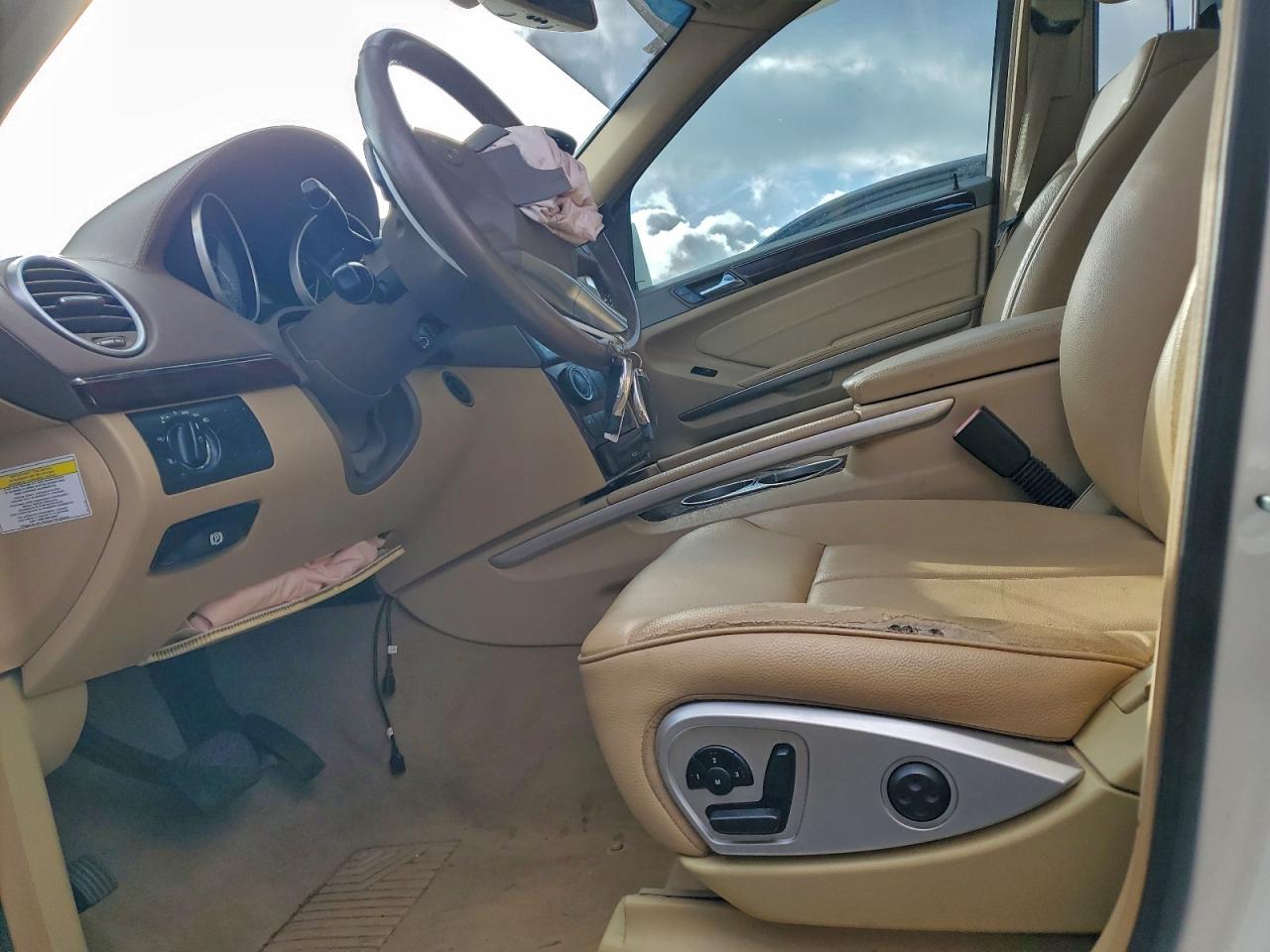 2012 MERCEDES-BENZ GL 350 BLUETEC photo 7