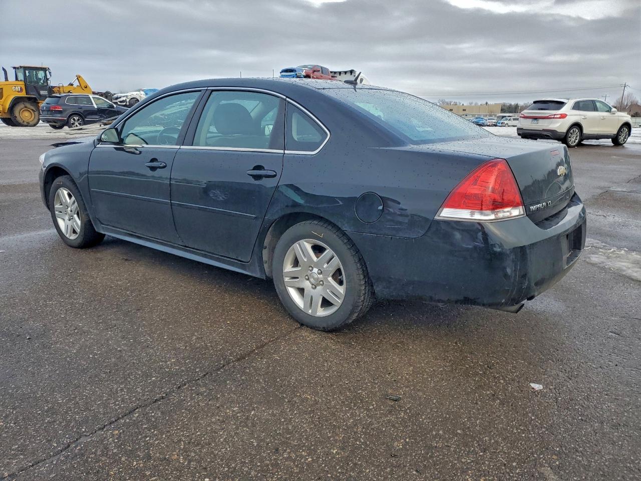 2013 CHEVROLET IMPALA LT photo 3