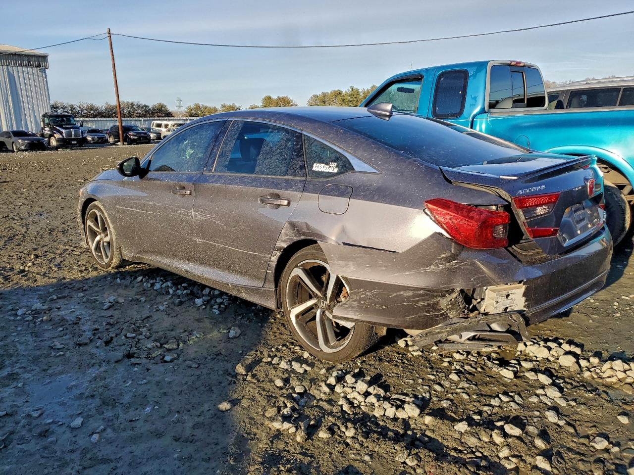 2018 HONDA ACCORD SPORT photo 2