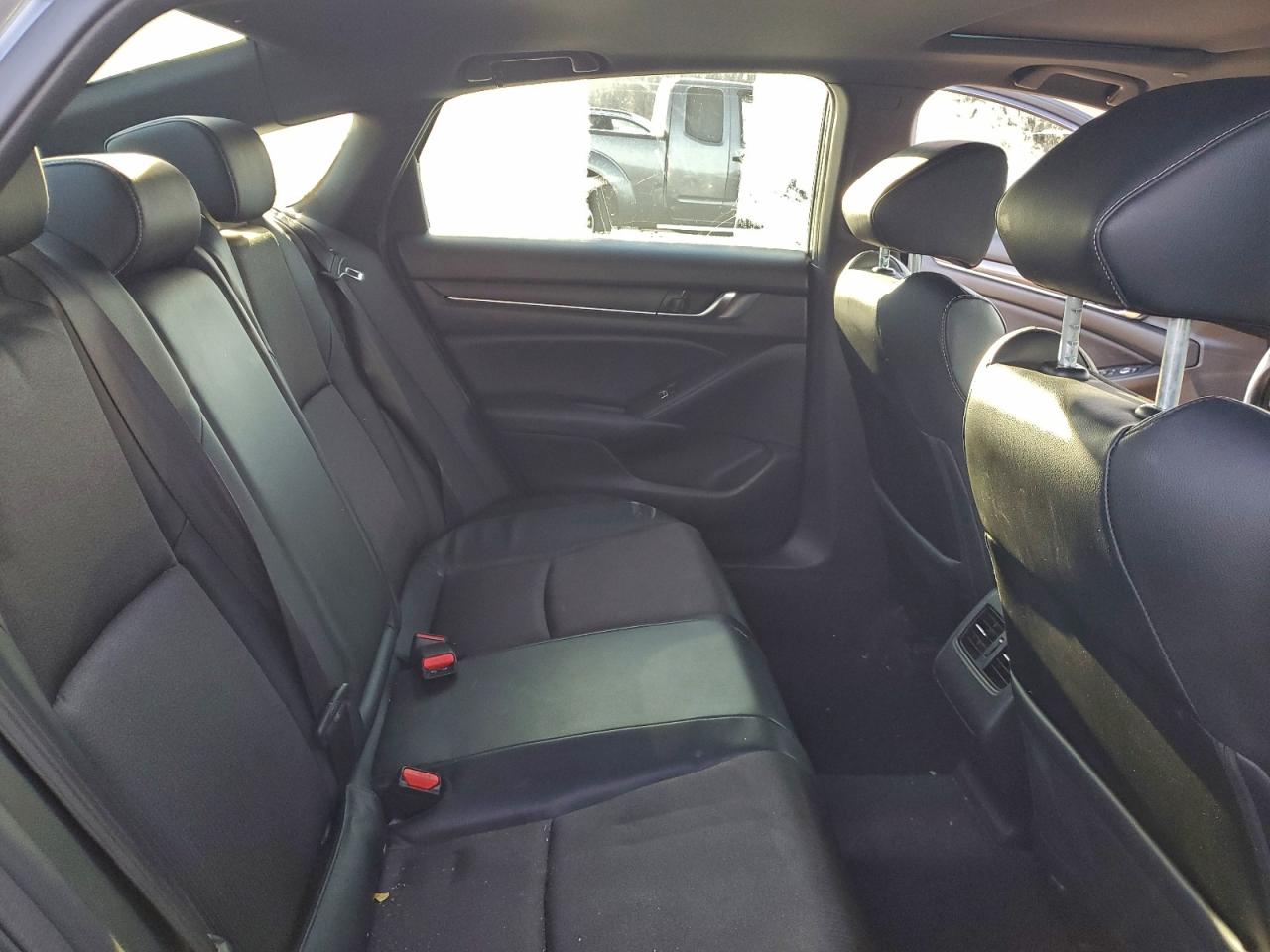 2018 HONDA ACCORD SPORT photo 10