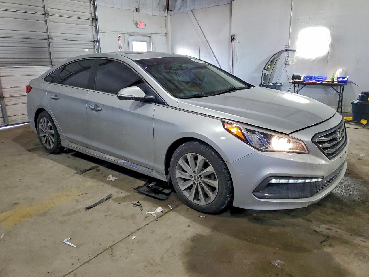 2017 HYUNDAI SONATA SPORT photo 4
