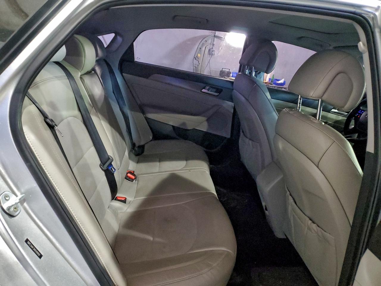 2017 HYUNDAI SONATA SPORT photo 10