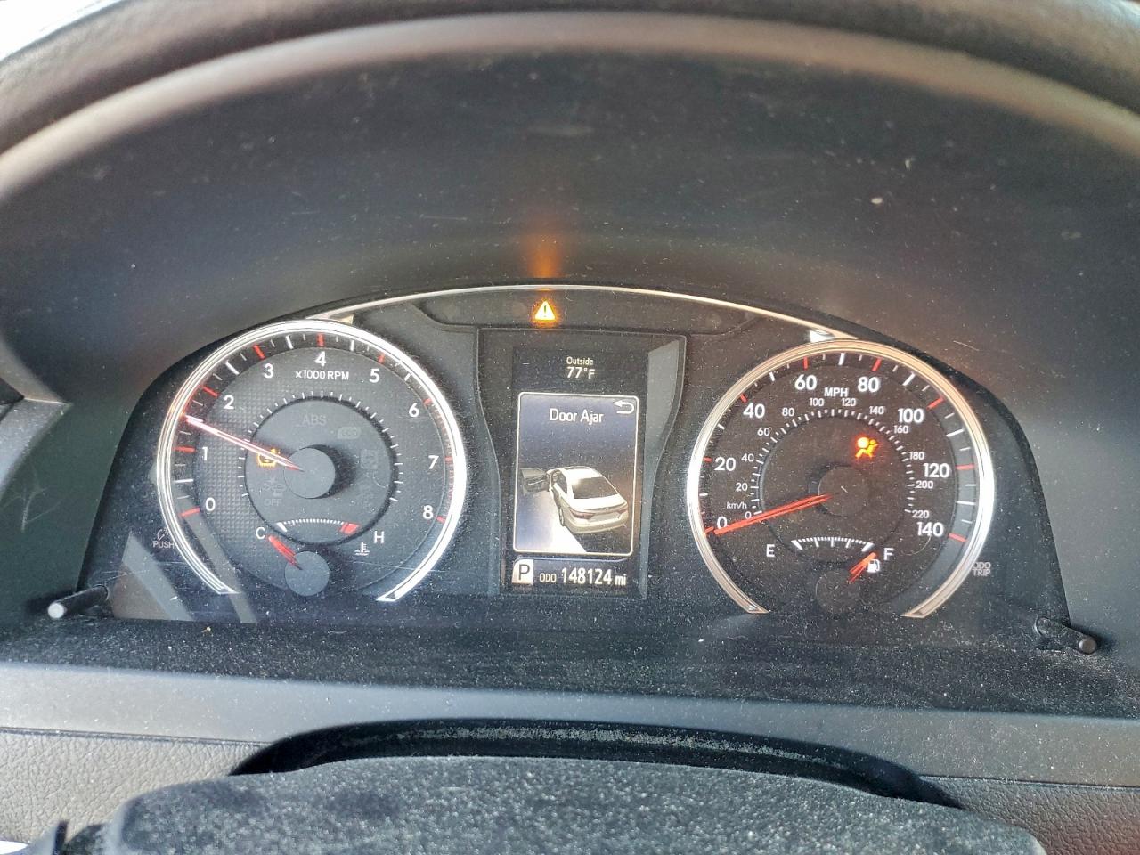 2017 TOYOTA CAMRY LE photo 9